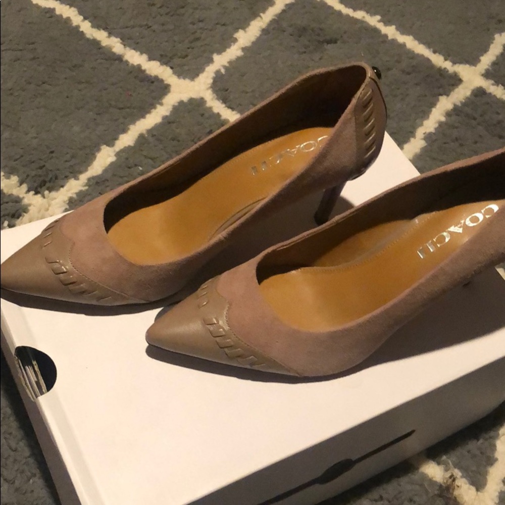 Coach Sophie Stiletto Suede Pumps!!!!